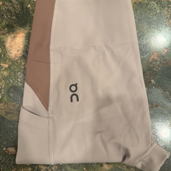 ☁️ON- Movement Tights Long☁️ - Picture 8 of 11